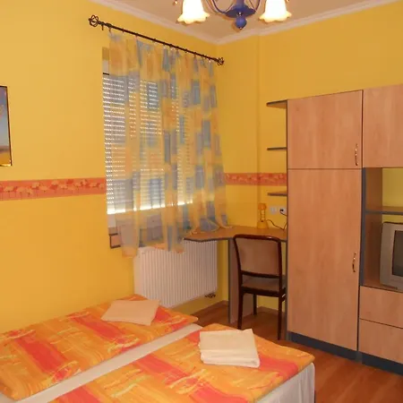 Guest house Belvarosi Vendeghaz *